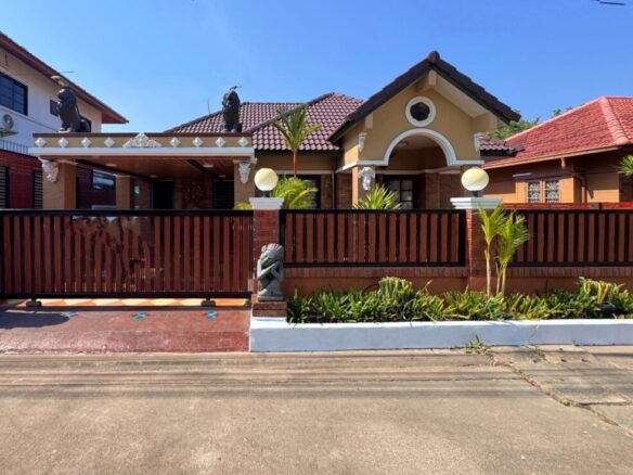 บ้านเดี่ยว 2 ห้องนอน – ทำเลทองในย่านสยามคันทรีคลับ พัทยาตะวันออก