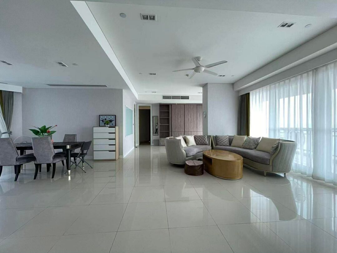 43a464f7-bb46-4478-9d40-46adef617e53