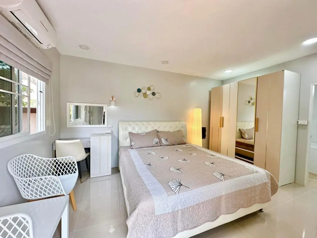 615770459_2380878022346201_8157124526596573197_n 6-bedroom Pool Villa Resort Style, East Pattaya