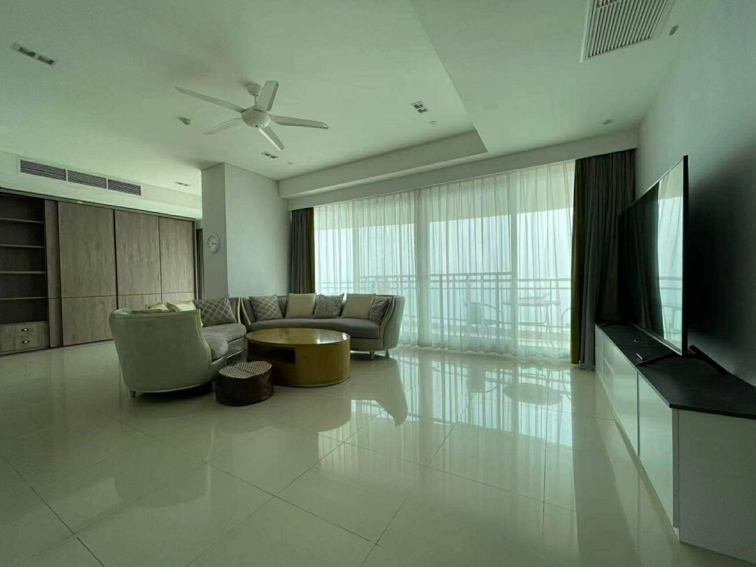 9b364d81-2f63-43d5-a619-30fc6d52690c