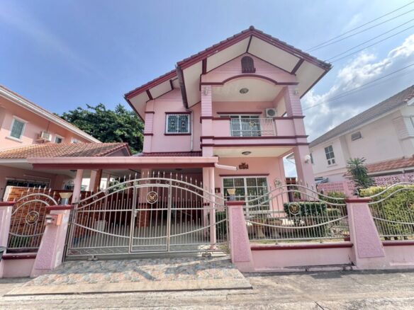 3-bedroom Single House in Sirisa9 Village, South Pattaya
