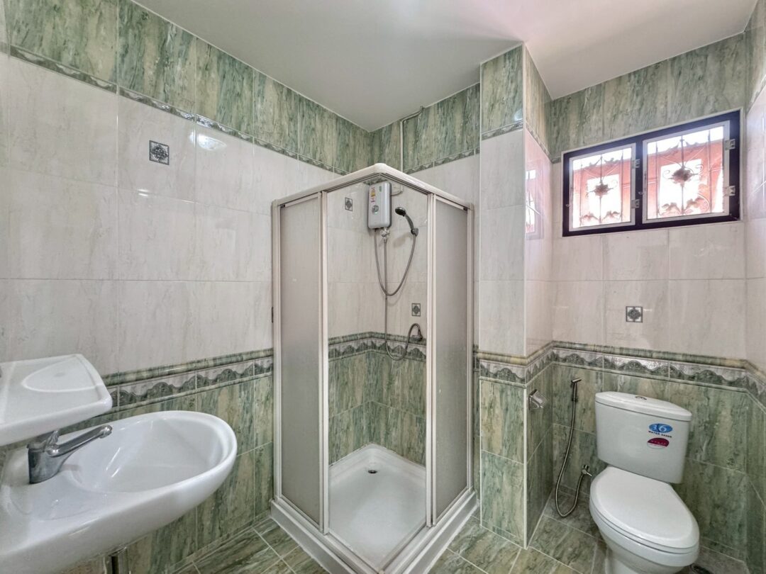 3-bedroom Single House in Sirisa9 Village, South Pattaya