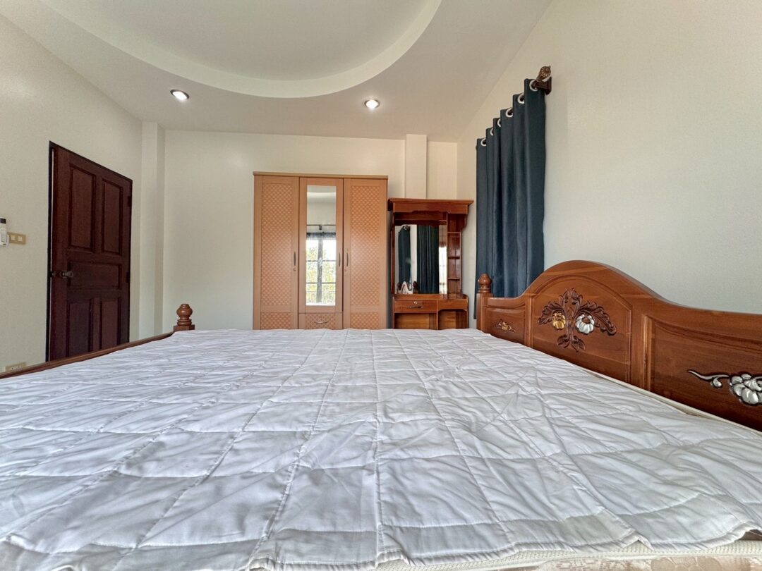 3-bedroom Single House in Sirisa9 Village, South Pattaya