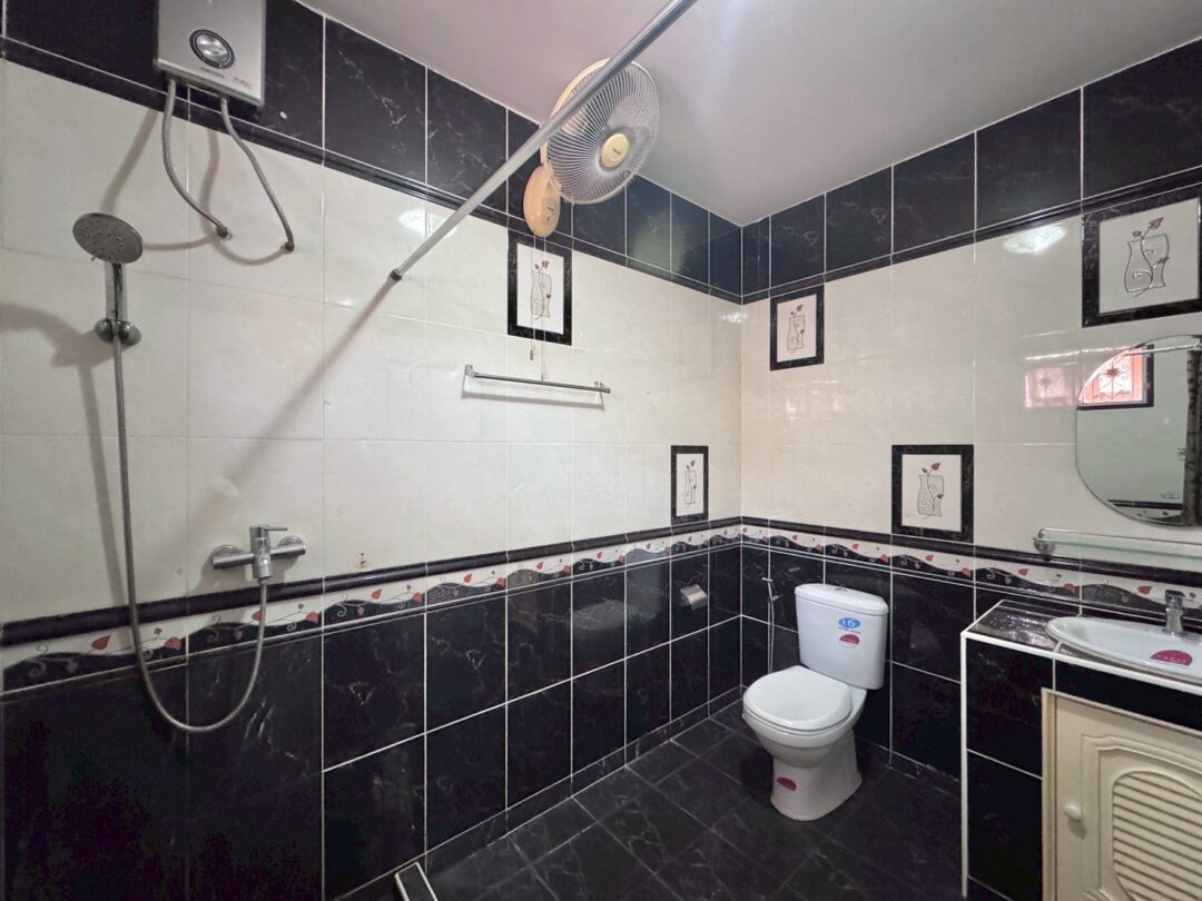3-bedroom Single House in Sirisa9 Village, South Pattaya