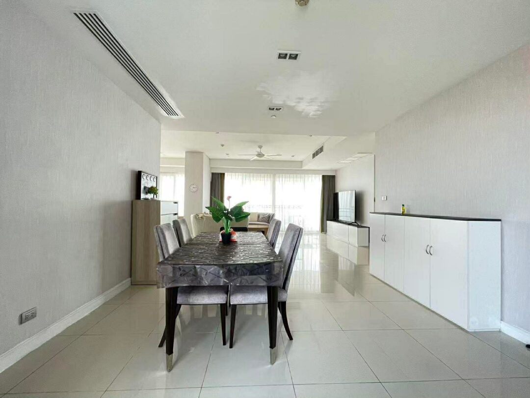 e2f594d4-0b2c-4998-a644-86d7444ebc56