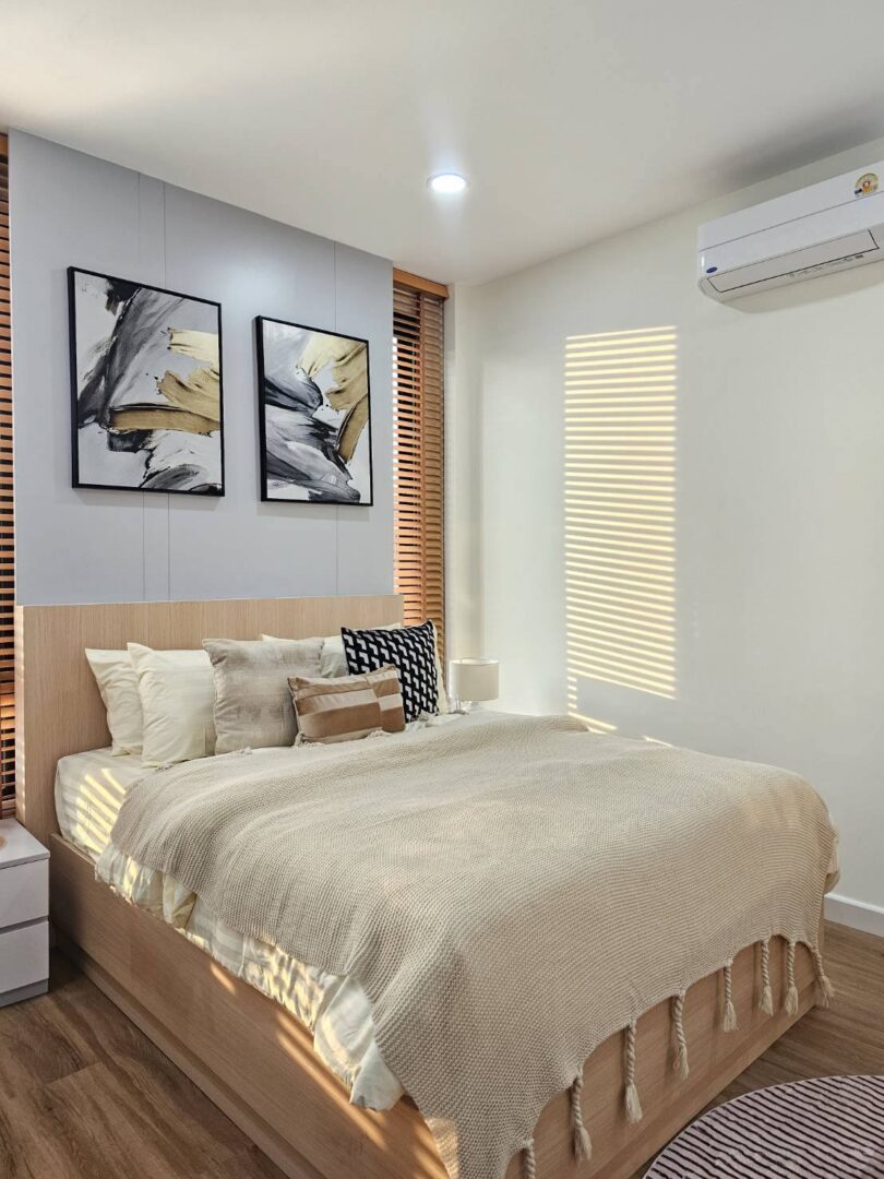 Luxury 4-Bedroom Pool Villa with Saltwater Pool, Huay Yai