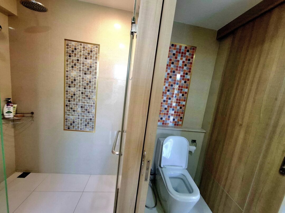 Garden View 1-bedroom Condo at The Riviera Wongamat Beach