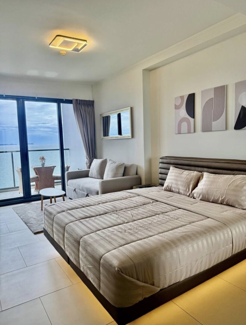 543158375_1487299295874026_8151337954009596679_n Studio with Seaview at Zire Wongmat