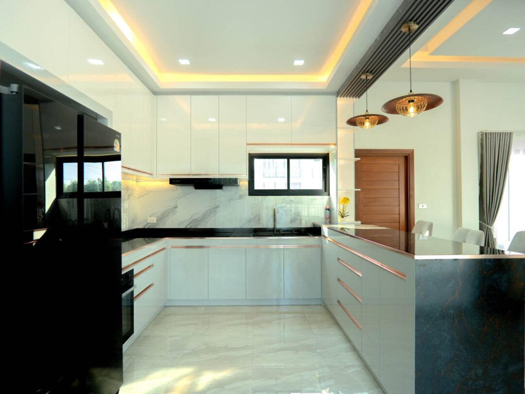 656655312_4524439024459315_8757237340421928402_n 3-bedroom Beachside Pool Villa in Bang Saray