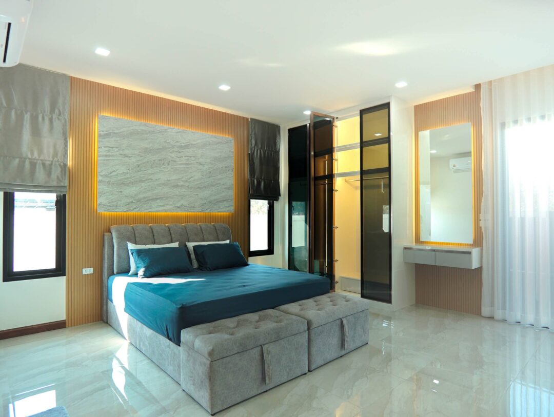 657140616_4524438971125987_4935786180309304972_n 3-bedroom Beachside Pool Villa in Bang Saray