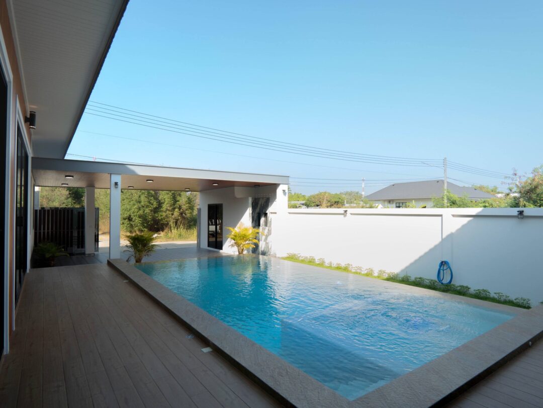 660243027_4524438731126011_4165871824527189388_n 3-bedroom Beachside Pool Villa in Bang Saray