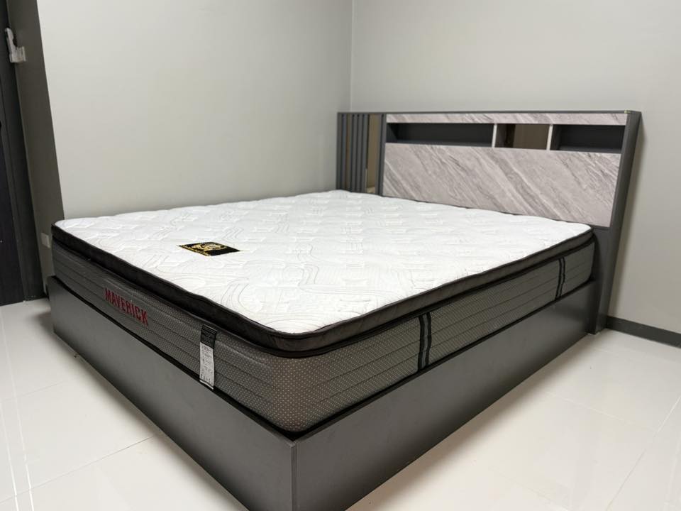 960