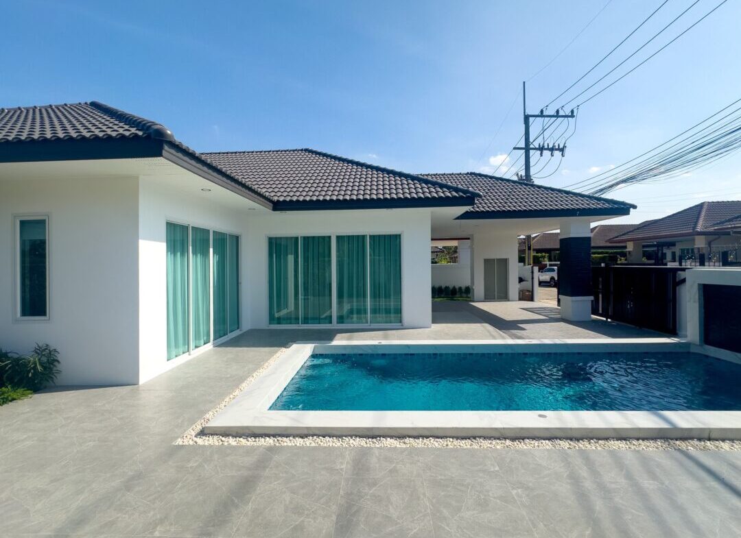 3-bedroom Corner House with Private Swimming Pool, Hauy Yai