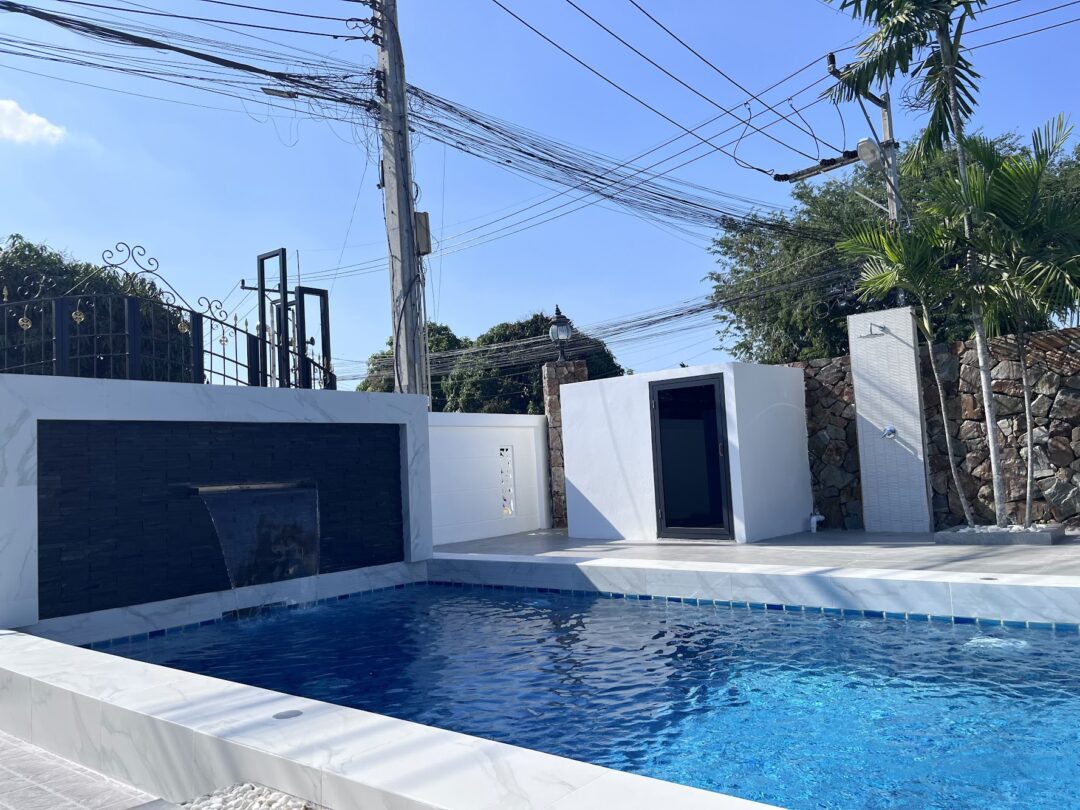 3-bedroom Corner House with Private Swimming Pool, Hauy Yai