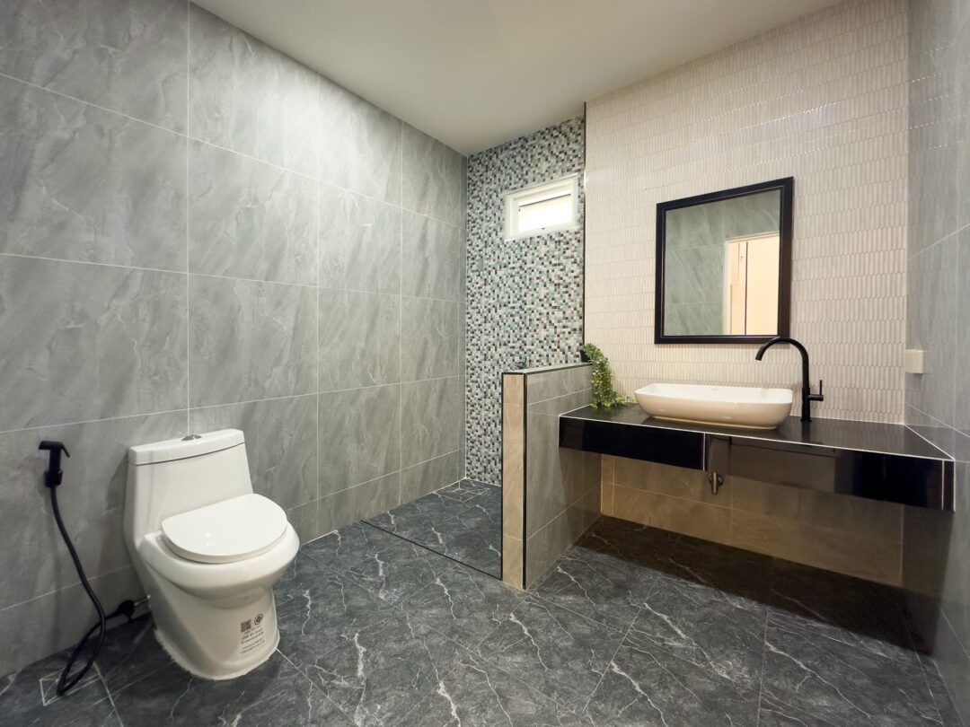 3-bedroom Corner House with Private Swimming Pool, Hauy Yai
