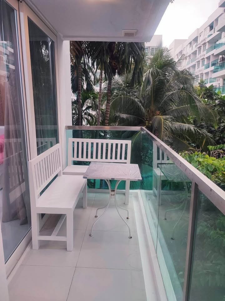 Pool View 1-bedroom Condo at Amazon Residence, Jomtien