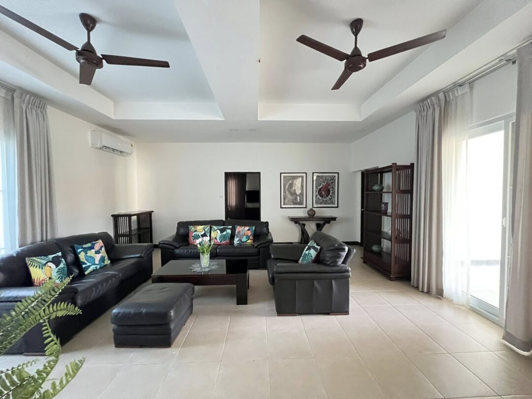700075005_4630970433893008_4315691228659468250_n Pet-Friendly 5-bedroom Pool Villa Near Mabprachan Lake