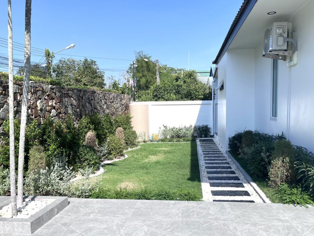 3-bedroom Corner House with Private Swimming Pool, Hauy Yai