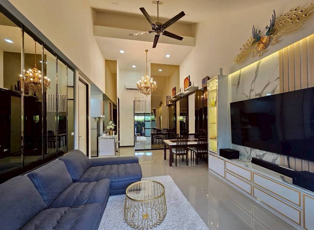 Pet-Friendly 2-bedroom House at The Maple Pattaya, Hauy Yai