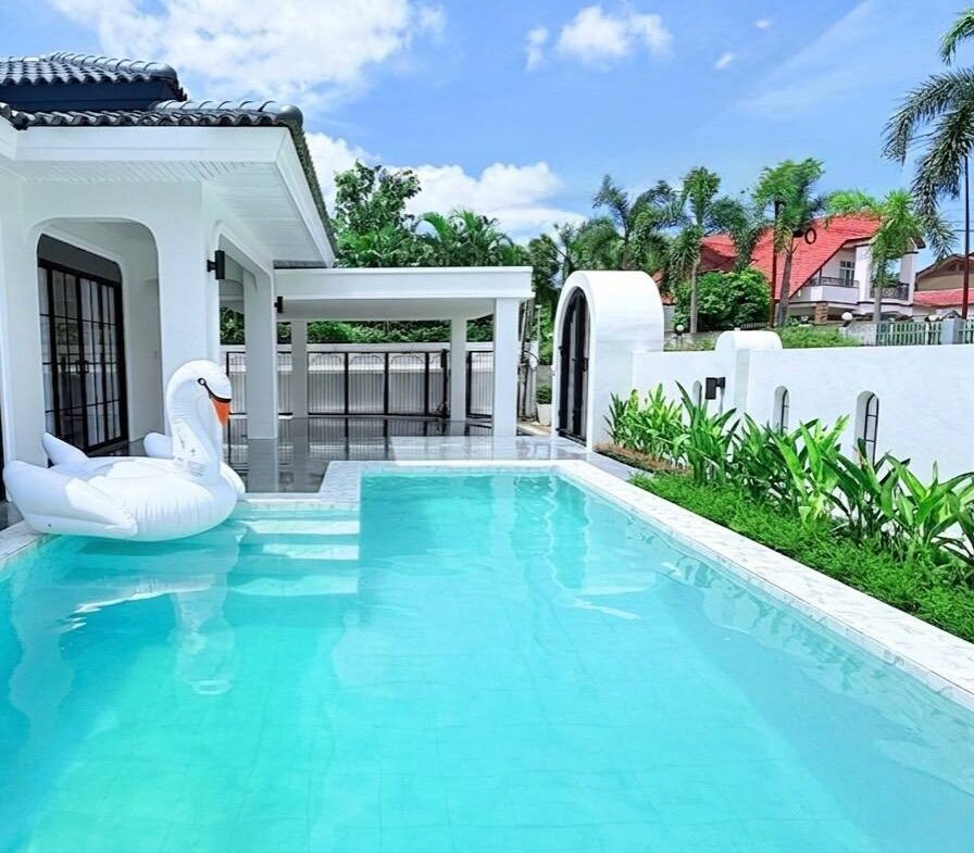 Elegant 3-bedroom Pool Villa at Pattaya Tropical Village Phase 2, East Pattaya