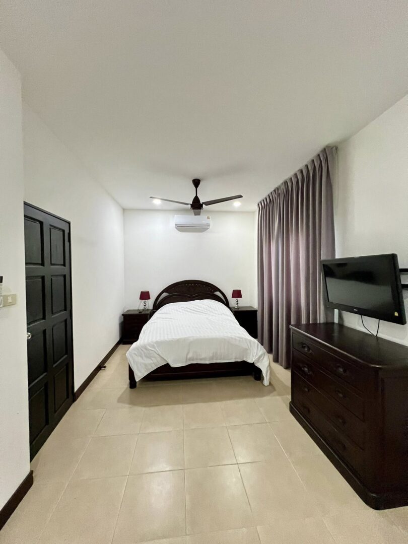 702179555_4630972133892838_4643905798793348834_n Pet-Friendly 5-bedroom Pool Villa Near Mabprachan Lake