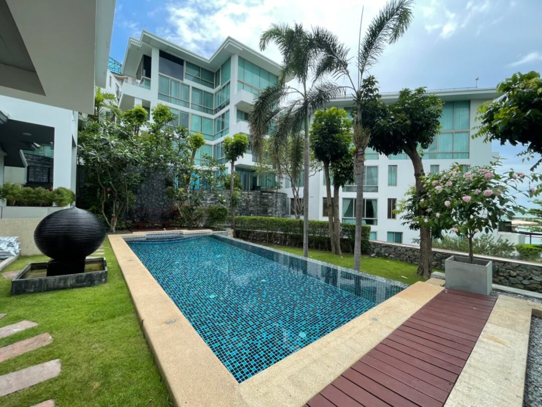 702322320_969703745680647_2078478347327553881_n 5-bedroom Private Beachfront Residence in North Pattaya with Stunning Sea Views
