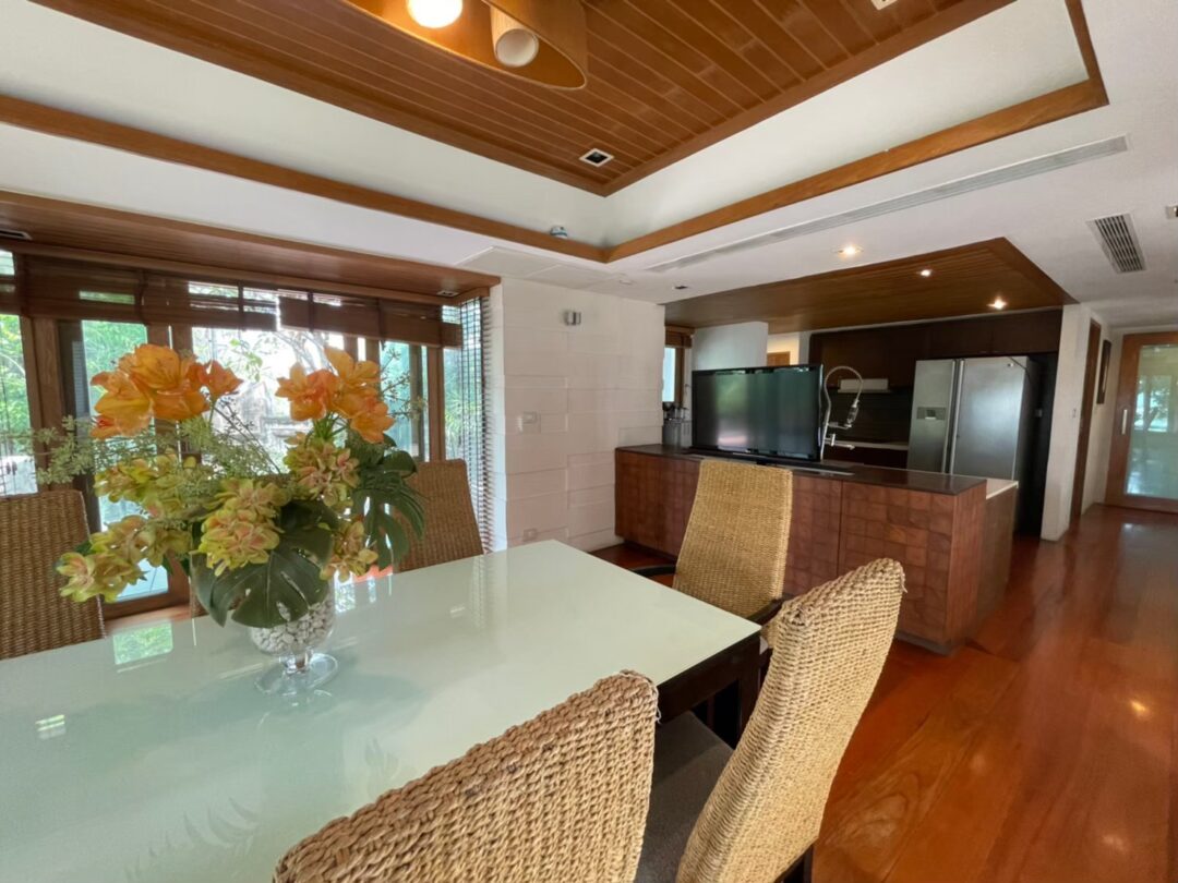 703915053_969704389013916_4994613147210940203_n 5-bedroom Private Beachfront Residence in North Pattaya with Stunning Sea Views