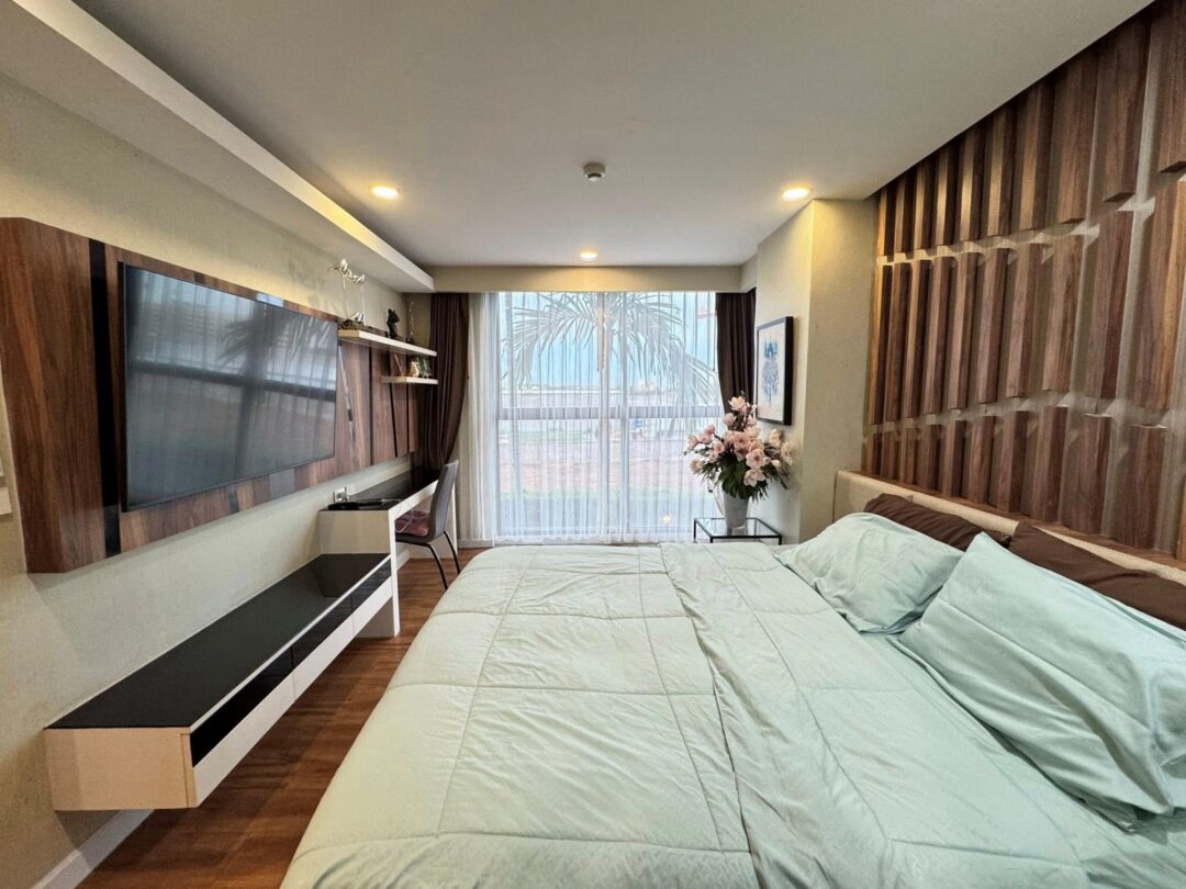 City View 2-bedroom Condo at Dusit Grand Park1, Jomtien