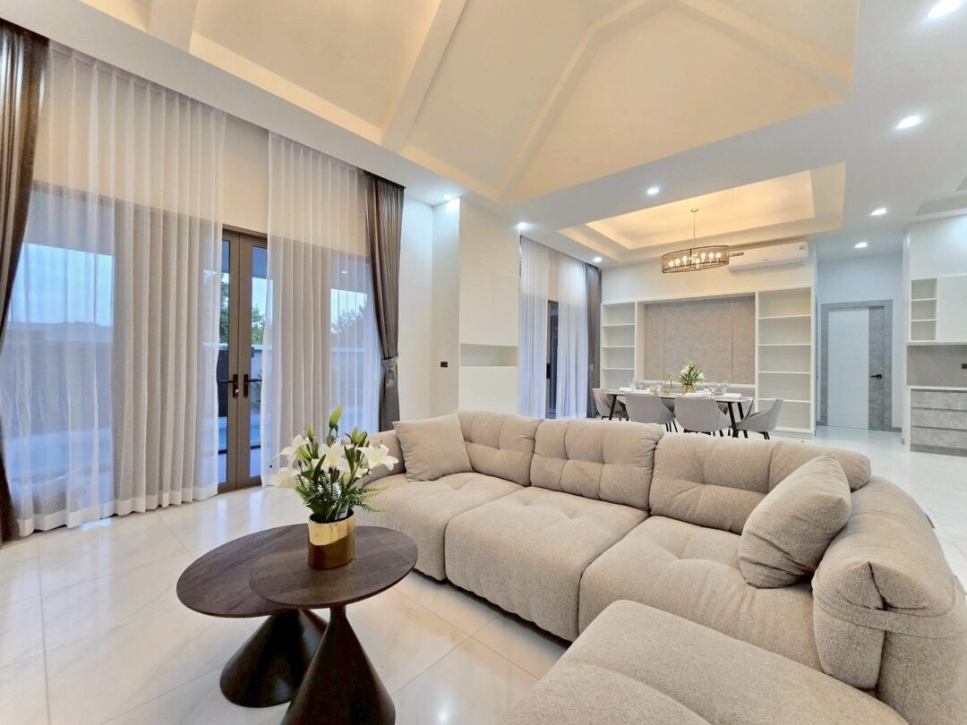 4-bedroom Luxury Pool Villa at Nordic Park Pool Villas, East Pattaya