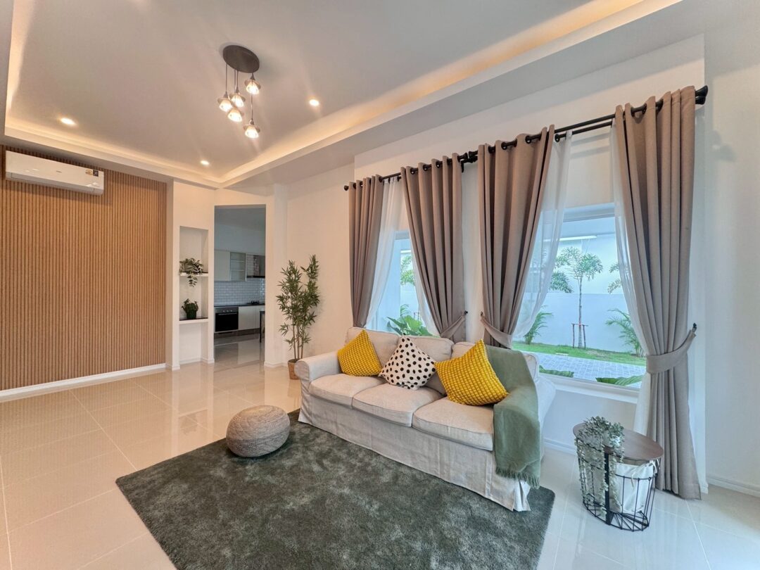 Spacious Modern Home 3-bedroom with Large Garden Area