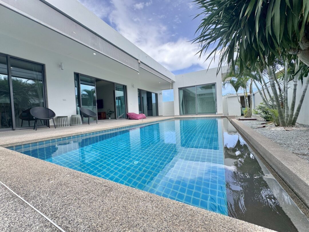 LINE_ALBUM_Palm Lakeside 50-55K Petfriendly_260524_26 3-bedroom Pet-Friendly Villa at Palm Lakeside Villas with Spacious Living Area
