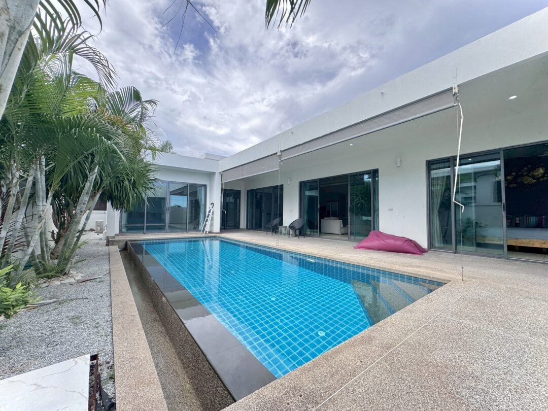 LINE_ALBUM_Palm Lakeside 50-55K Petfriendly_260524_29 3-bedroom Pet-Friendly Villa at Palm Lakeside Villas with Spacious Living Area