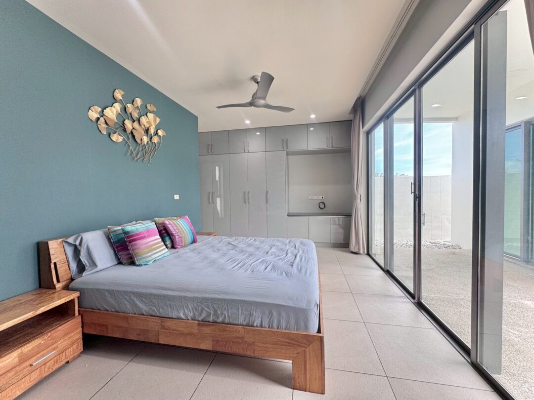 LINE_ALBUM_Palm Lakeside 50-55K Petfriendly_260524_40 3-bedroom Pet-Friendly Villa at Palm Lakeside Villas with Spacious Living Area