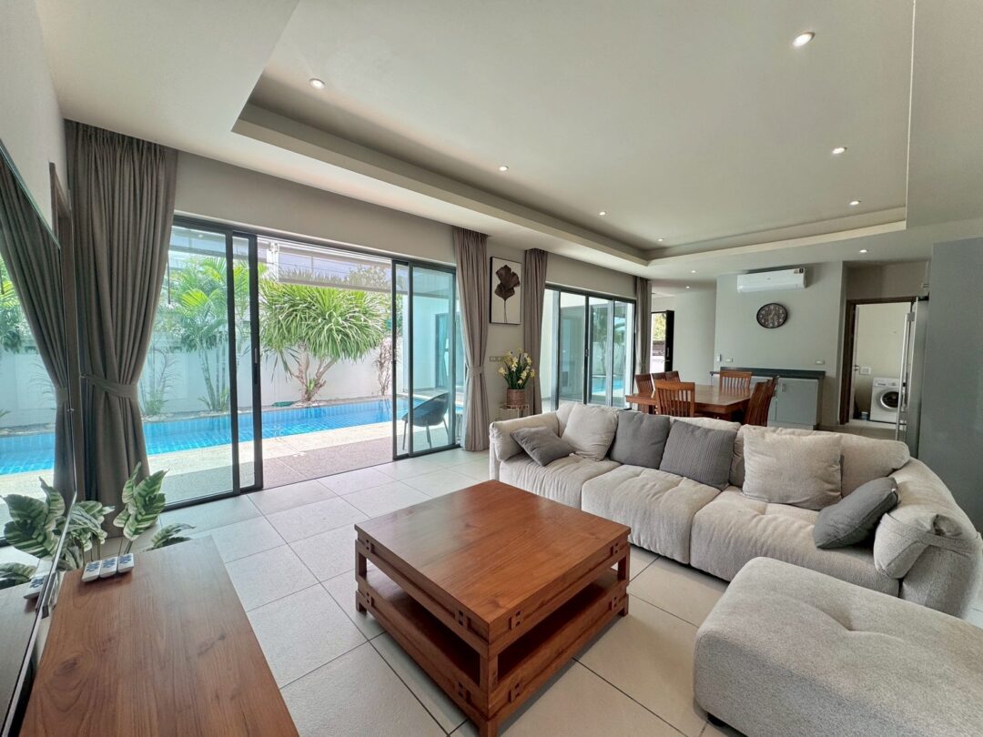 LINE_ALBUM_Palm Lakeside 50-55K Petfriendly_260524_44 3-bedroom Pet-Friendly Villa at Palm Lakeside Villas with Spacious Living Area