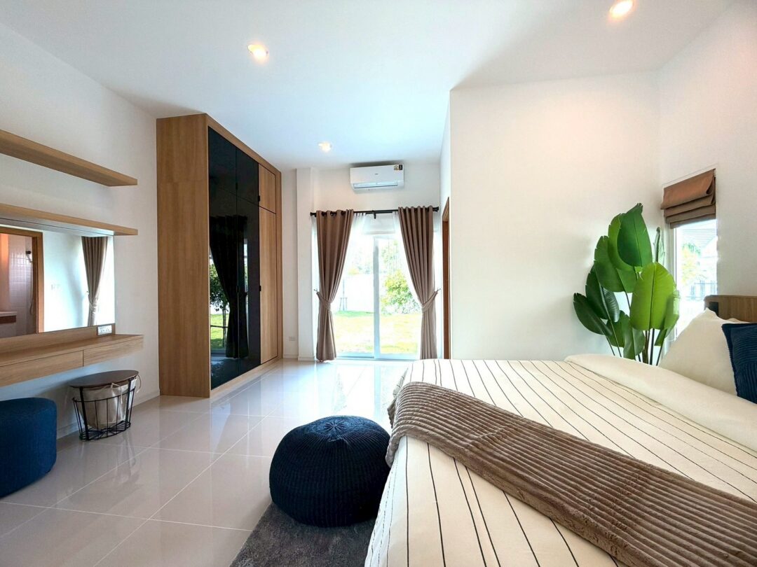 LINE_ALBUM_The Flow by Sabai Home_260512_10 Elegant 3-Bedroom Pool Villa in Pong, Pattaya