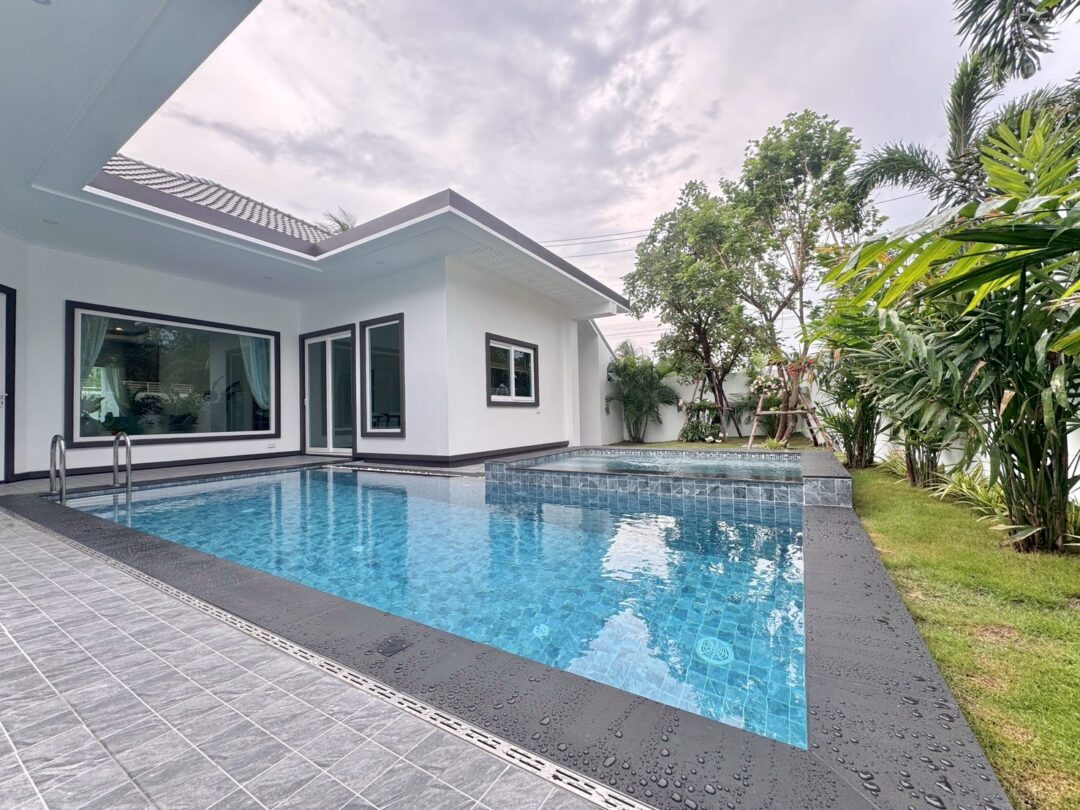 LINE_ALBUM_The Flow by Sabai Home_260512_23 Elegant 3-Bedroom Pool Villa in Pong, Pattaya