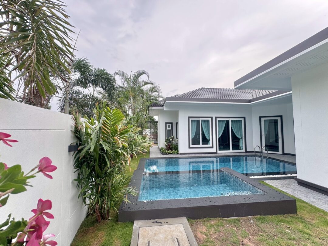 LINE_ALBUM_The Flow by Sabai Home_260512_24 Elegant 3-Bedroom Pool Villa in Pong, Pattaya