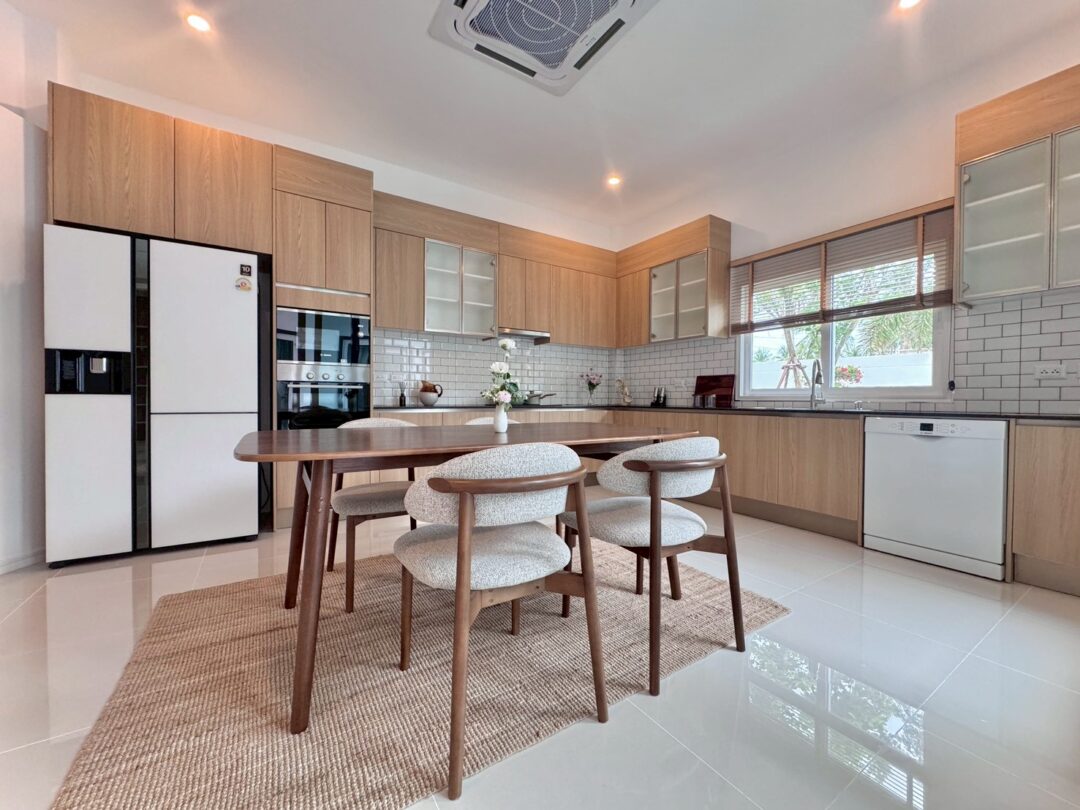 LINE_ALBUM_The Flow by Sabai Home_260512_36 Elegant 3-Bedroom Pool Villa in Pong, Pattaya