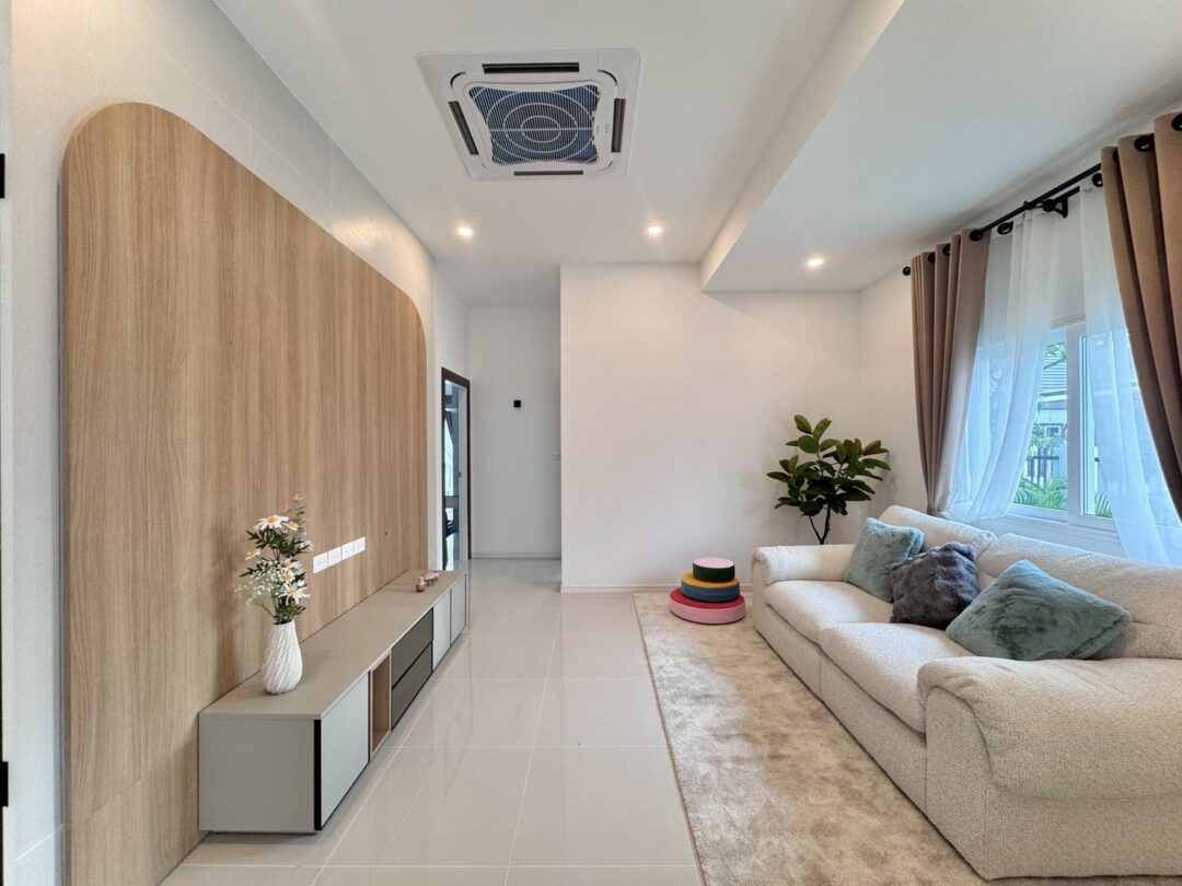 Stylish 3-Bedroom Modern Home in Pong, Pattaya