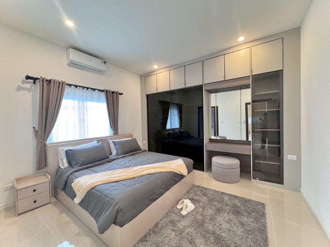 Stylish 3-Bedroom Modern Home in Pong, Pattaya