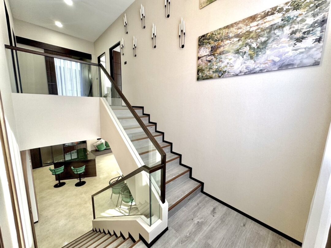 Spacious 5-bedroom Family Home in Country Club Village – Prime East Pattaya Location