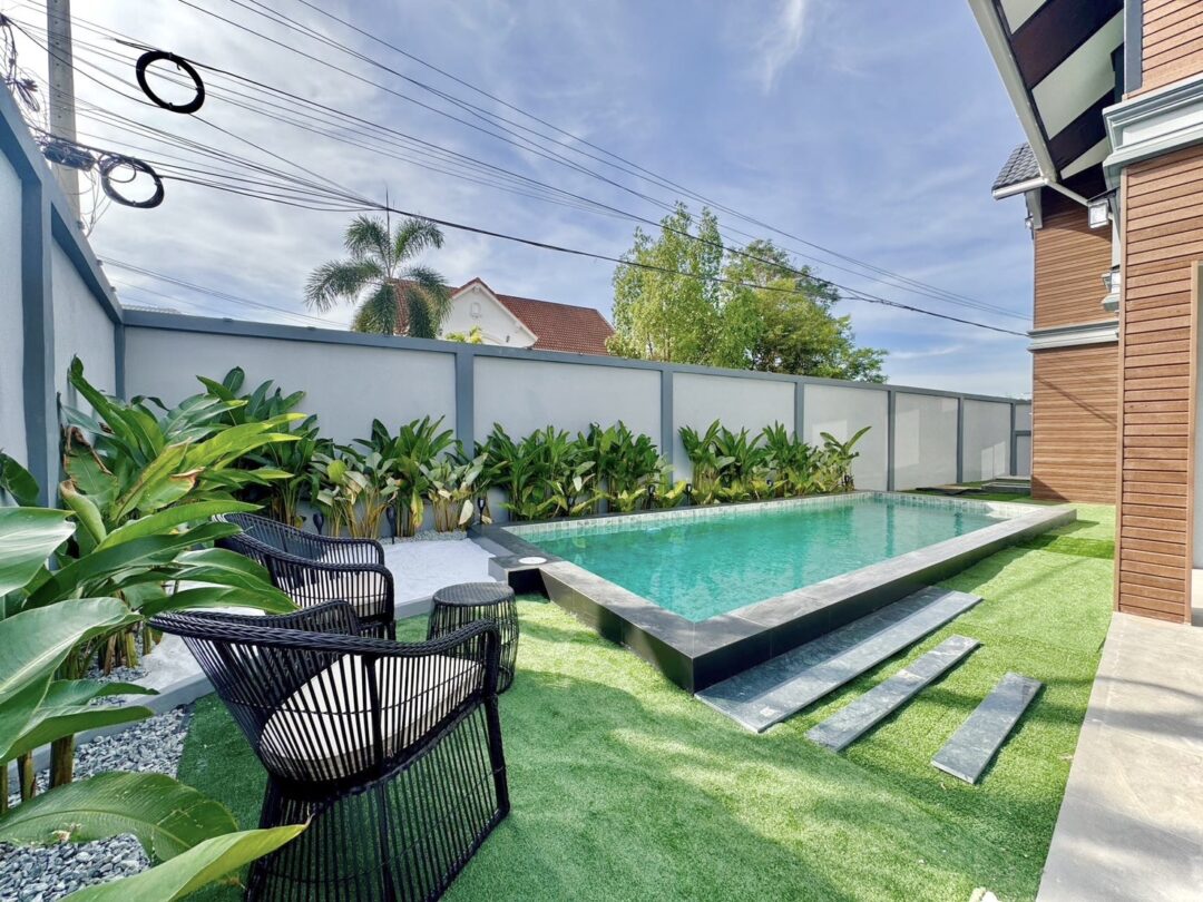 Spacious 5-bedroom Family Home in Country Club Village – Prime East Pattaya Location