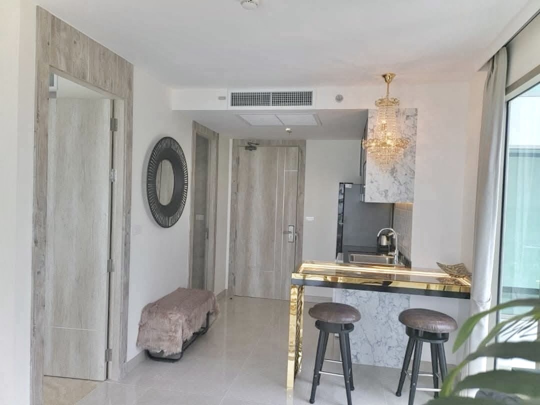 S__22372368_0 Sea View Condo 1-bedroom at The Riviera Monaco, Na Jomtien