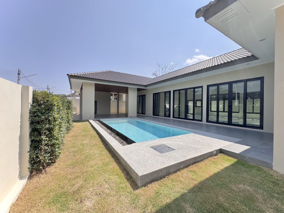 3-bedroom House with private pool (Unfurnished), Toongklom-Talman
