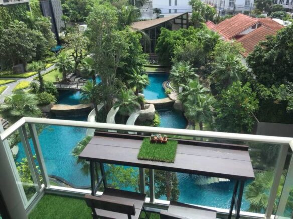 คอนโดมิเนียม 1 ห้องนอน วิวสระว่ายน้ำ ที่ เดอะ ริเวียร่า วงศ์อมาตย์ บีช