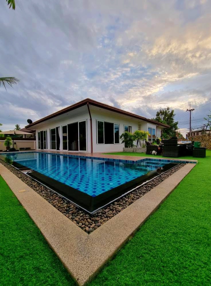 3-bedroom Pool Villa at Garden Ville1, Nakluea