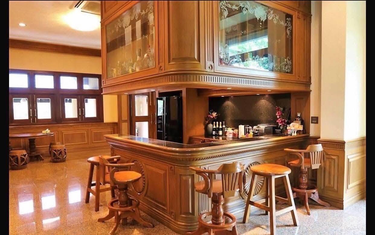 5-bedroom Luxury Mansion – Prime Location in Sriracha City