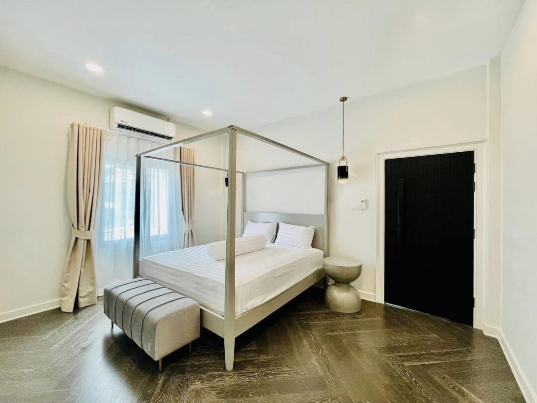 Pet-Friendly 4-bedroom Pool Villa in Huay Yai, Pattaya