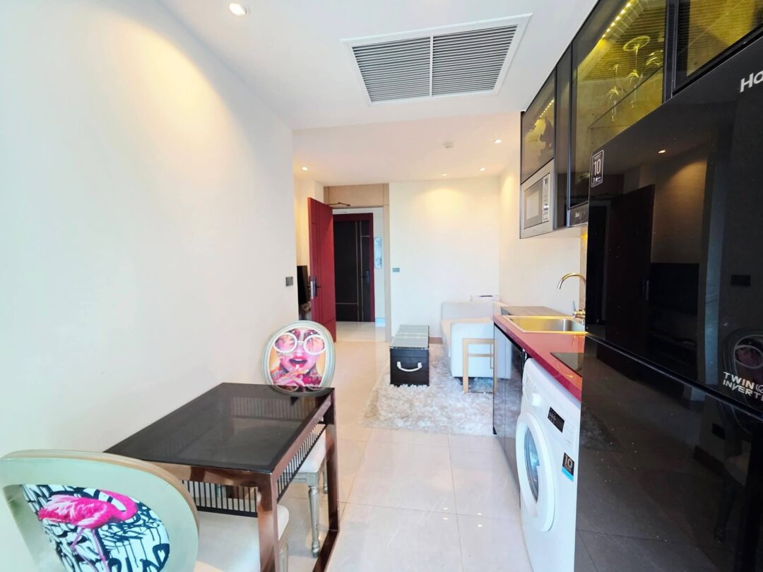 706017299_122135330769096677_3785435508122029819_n 1-bedroom Sea View at The Riviera Ocean Drive, Jomtien