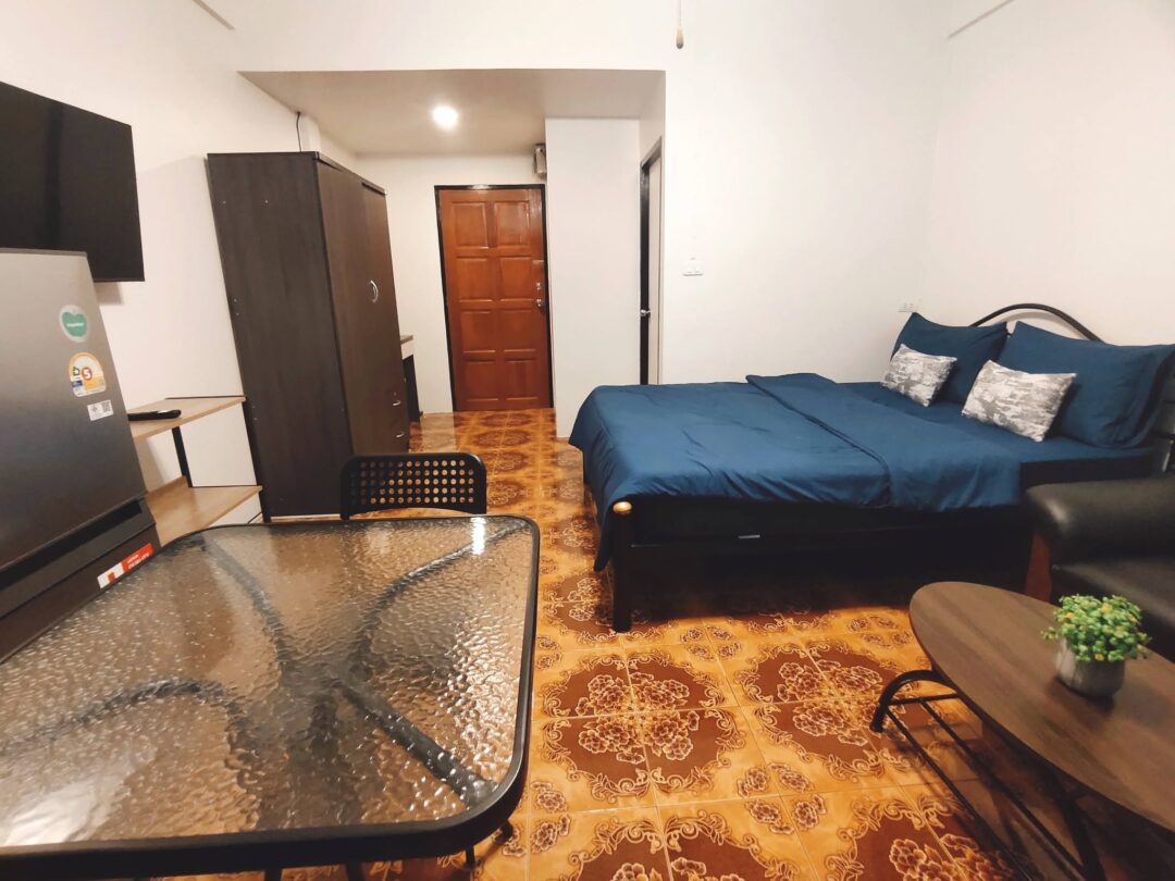 707153844_3369372299906018_3474160351794000278_n Pool View Studio unit Condo at The Majestic Jomtien